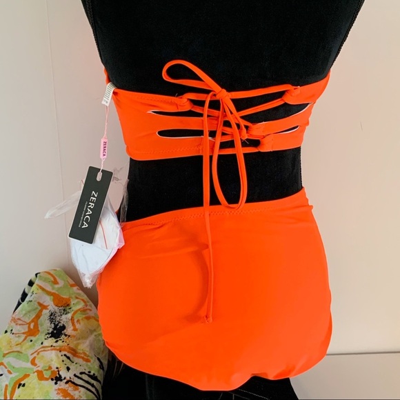 Zeraca Swimsuit! Removable straps, extra pads! - Picture 5 of 10